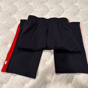 Under Armour Men’s size M loose sweatpants